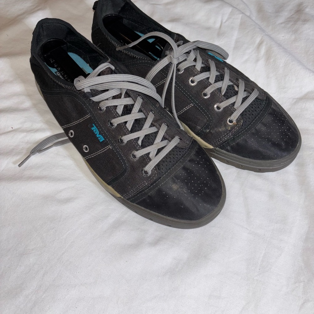 Waterproof Teva Fuse-Ion Black and Gray Sneakers